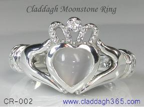 cladagh moonstone ring